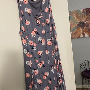 Torrid size 4 gray with pink flowers dress
